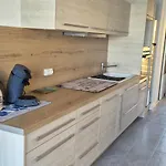 T2, Superbe Vue Renovee, Parking, Clim, Piscine * Агд