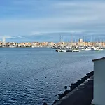 T2, Superbe Vue Renovee, Parking, Clim, Piscine Агд