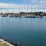T2, Superbe Vue Renovee, Parking, Clim, Piscine Апартаменти