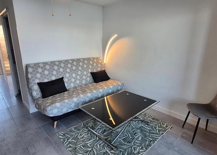 T2, Superbe Vue Renovee, Parking, Clim, Piscine * Agde