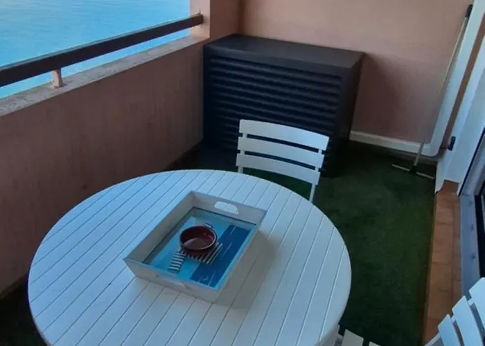 T2, Superbe Vue Renovee, Parking, Clim, Piscine Appartamento