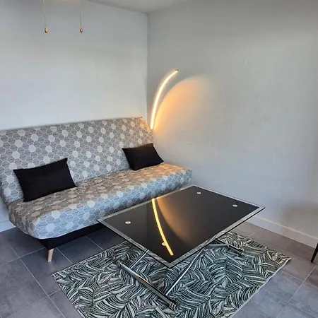 T2, Superbe Vue Renovee, Parking, Clim, Piscine * Agde