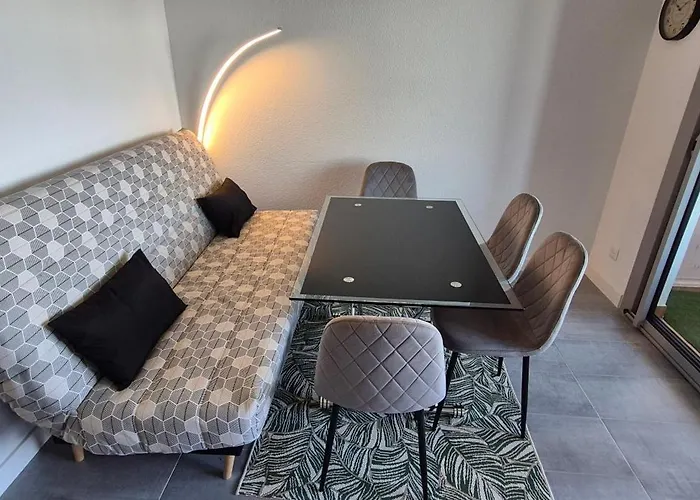 T2, Superbe Vue Renovee, Parking, Clim, Piscine * Agde